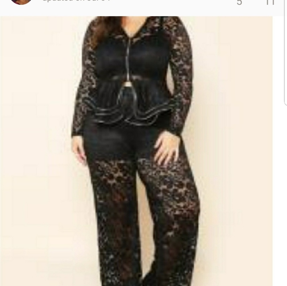 Lace pants set